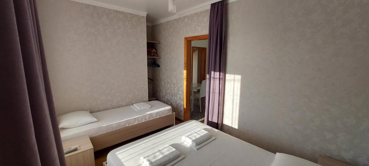 Витязево: Apartaments Vityzevo