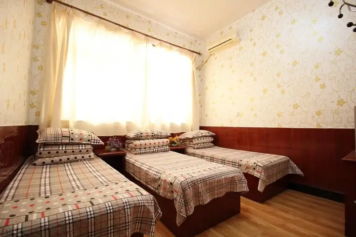 Циньхуандао: Beidaihe Liuzhuang Liu Qiusheng Hostel