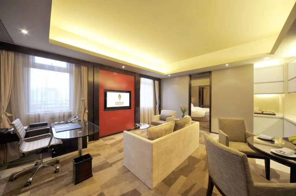 Ухань: Royal Suites & Tower