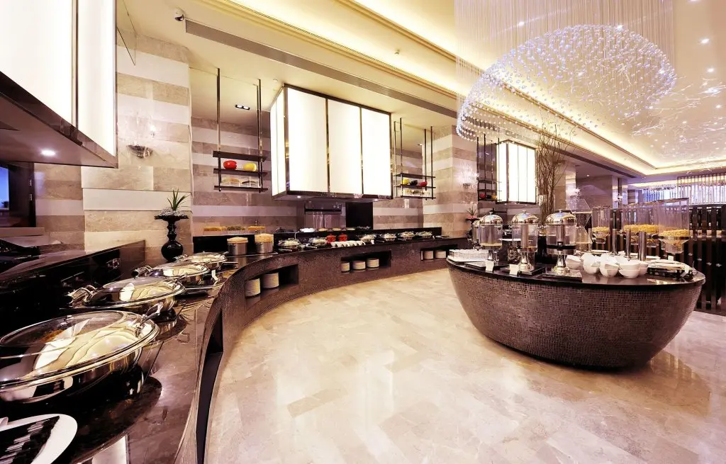 Ухань: Royal Suites & Tower