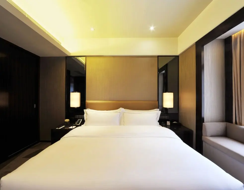 Ухань: Royal Suites & Tower