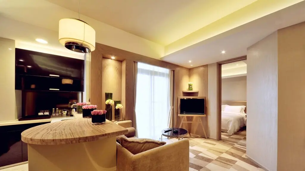Ухань: Royal Suites & Tower
