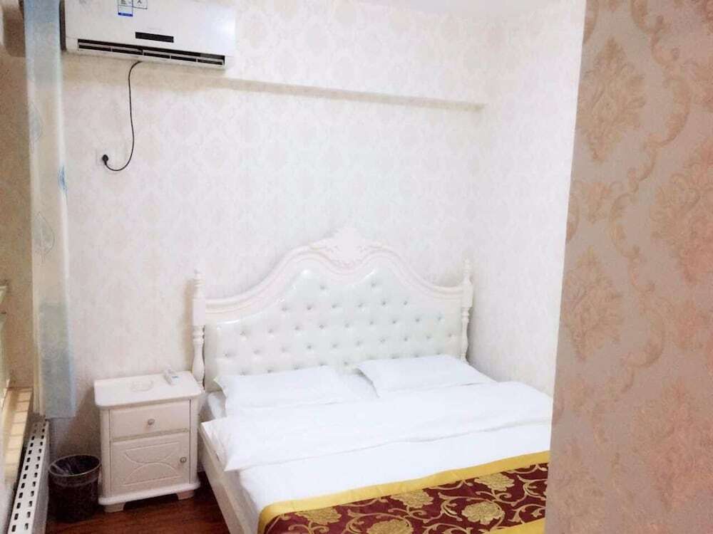 Сиань: Xi‘an Bell Tower Sunshine Paris Apartment Hotel