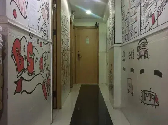 Гонконг: Spring Guest House (5/F)