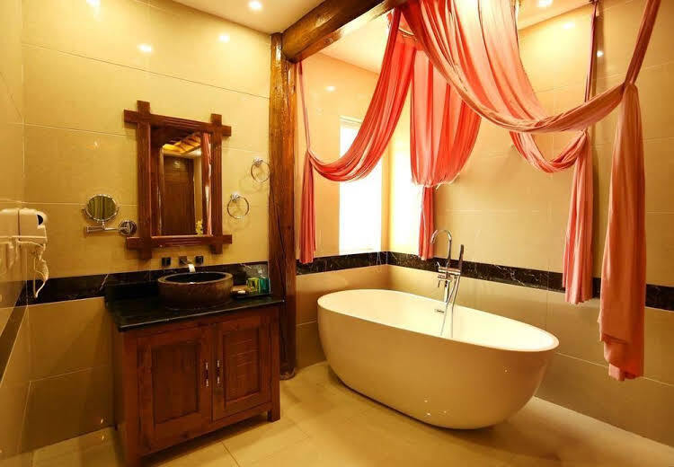 Лицзян: Lijiang Nagelan Inn