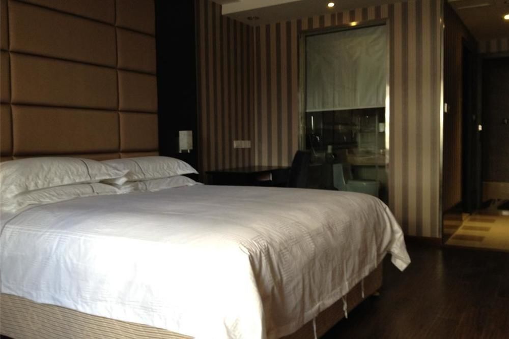 Шанхай: FX Hotel Xizangbei Road
