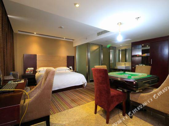 Иу: Landu Hotel