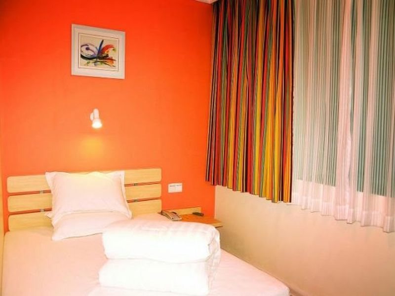 Чжэнчжоу: 7Days Inn Zhengzhou Huayuan Road ITC 360 Plaza