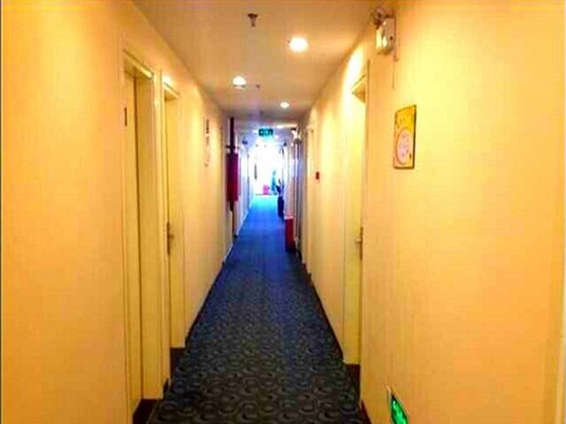 Пекин: 7Days Inn Beijing DaXing Huangcun Qingyuan Road Subway Station