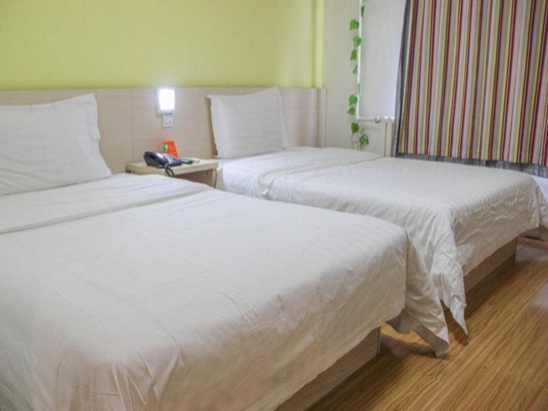 Пекин: 7Days Inn Beijing DaXing Huangcun Qingyuan Road Subway Station