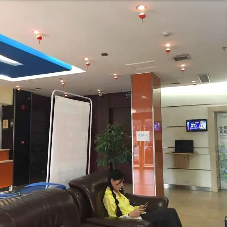 Шанцю: 7 Days Inn Shangqiu Railway Station