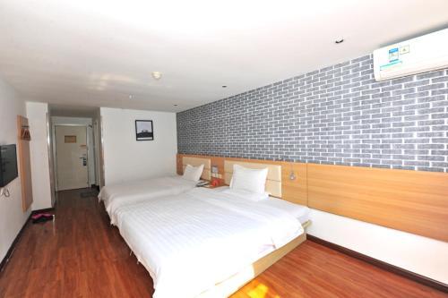 Сиань: 7Days Inn Xian East Street Zhangxueliang Memorial Hall East Door