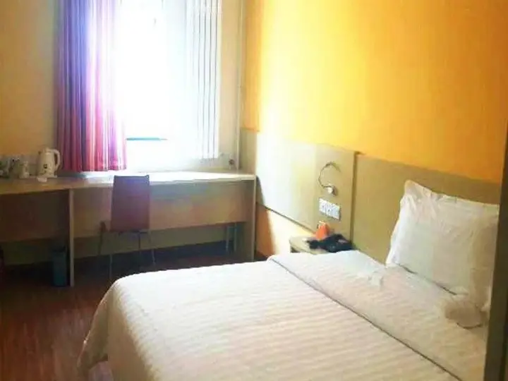 Циндао: 7Days Inn Qingdao Licun Laoshan Mall