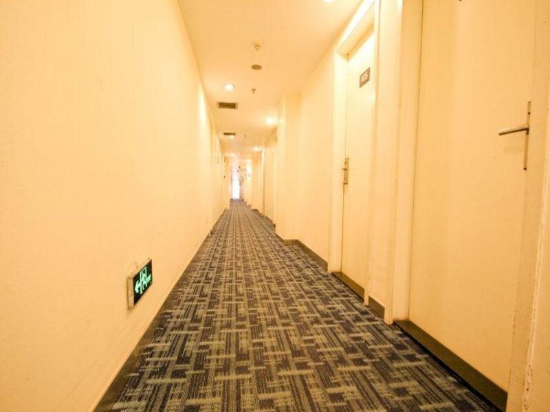 Сиань: 7 Days Inn Xian Jin Hua Road Tong Hua Gate Subway Station