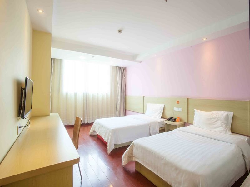 7 Days Inn Guiyang Gaicha Road Branch — фото 1