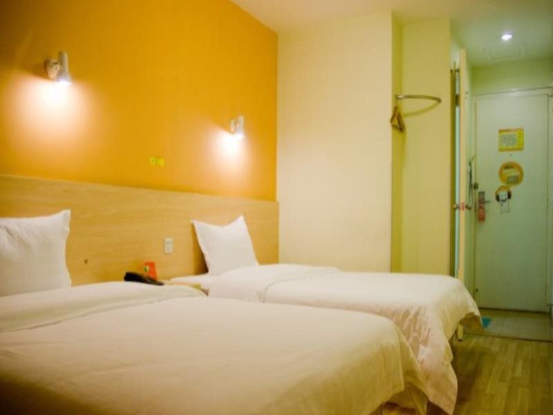 Шэньчжэнь: 7Days Inn Shenzhen Shuibei Metro Station Branch