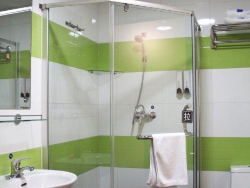 Чэнду: 7Days Inn Chengdu Wenshu CourtyaRoad Railway Station