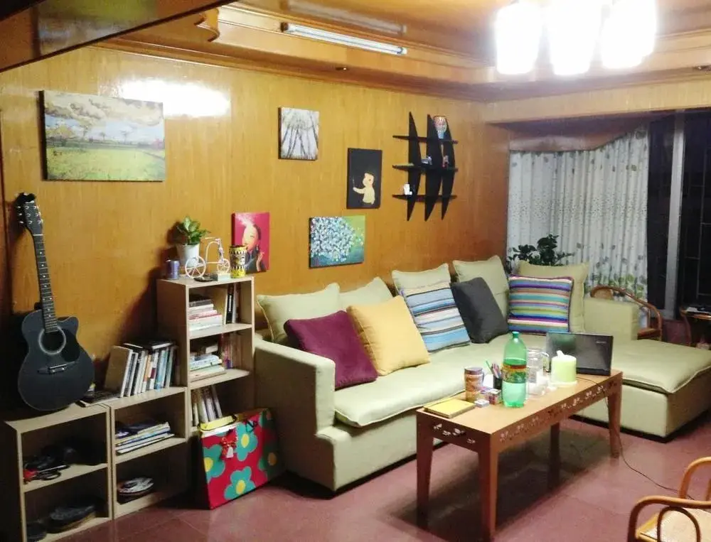 Шэньчжэнь: Shenzhen On The Road Youth Hostel