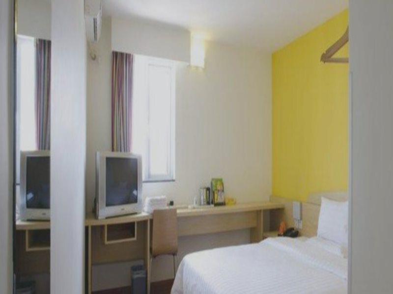 Кайфын: 7 Days Inn Kaifeng Xici Square Baogongsi Branch