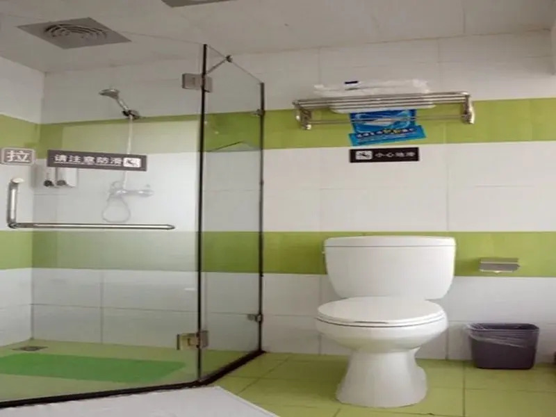 Пекин: 7 Days Inn Beijing Guanzhuang Subway Station