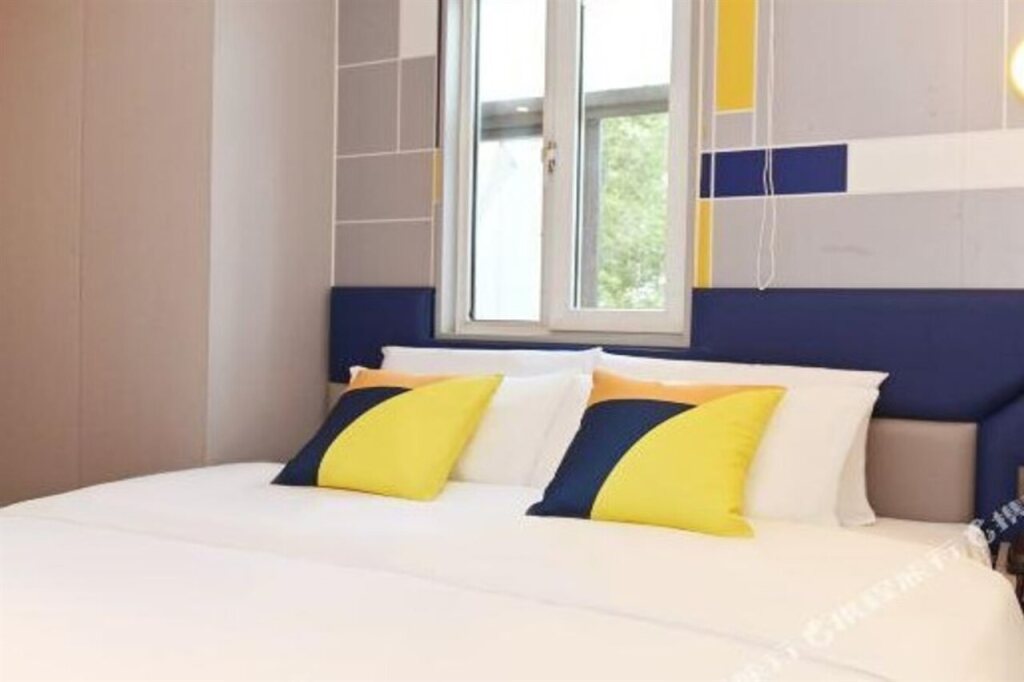 Шанхай: 7 Days Inn Shanghai South Xizang Road Subway Station Branch