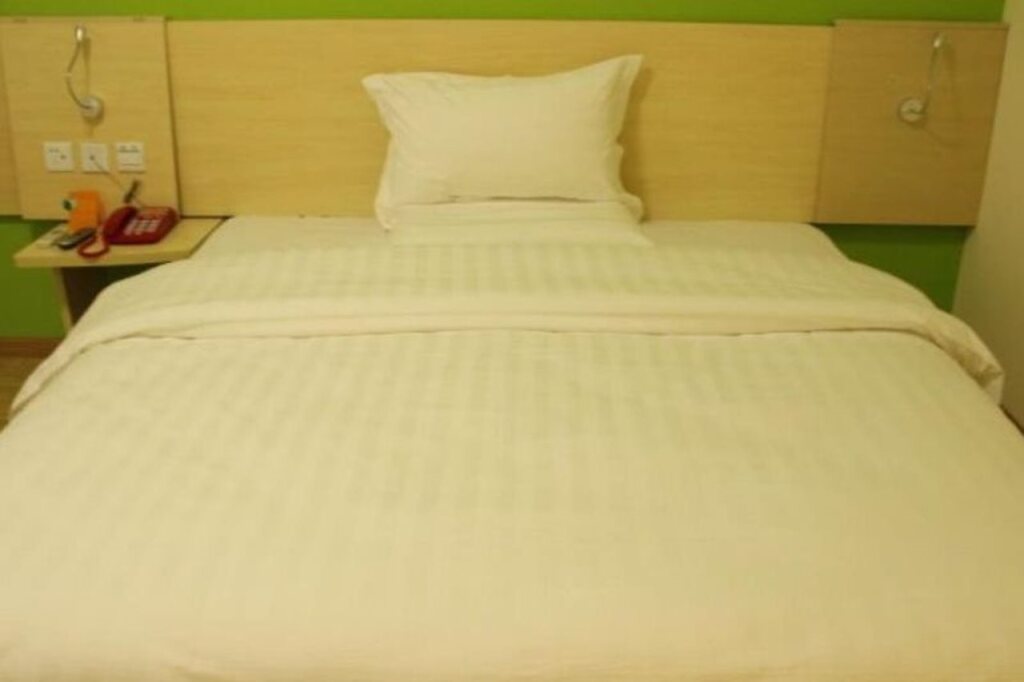 Чэнду: 7 Days Inn Chengdu North Railway Train Station Square Branch