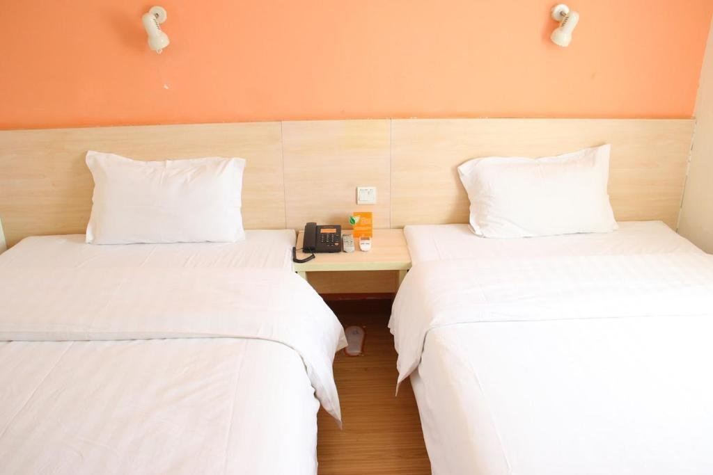 Дунгуань: 7Days Inn Dongguan Liaobu Oriental Commercial Street