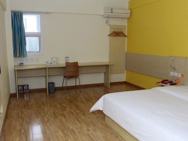 Чэнду: 7 Days Inn Chengdu Shuangliu Airport Taqiao Road Branch