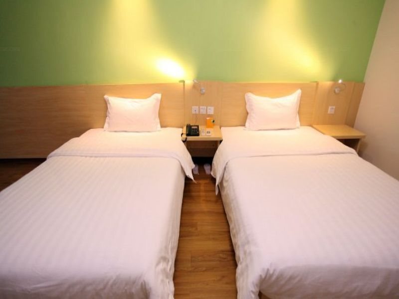 Чэнду: 7 Days Inn Chengdu Fusenmei Jiaju Chuanshan Road Branch