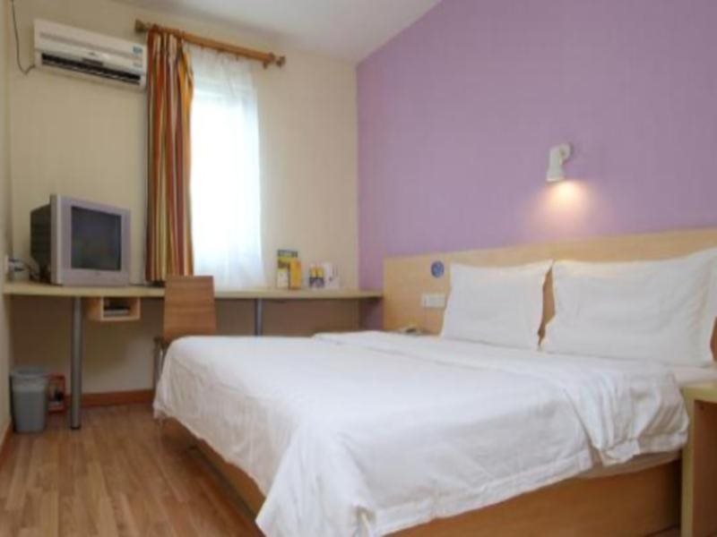 7Days Inn Guiyang South Jinyang Road Century City — фото 1