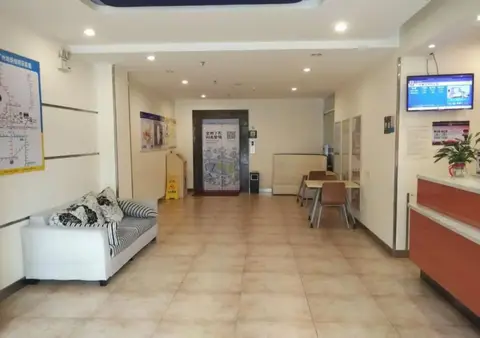7Days Inn Guangzhou Huangcun subway station — фото 1