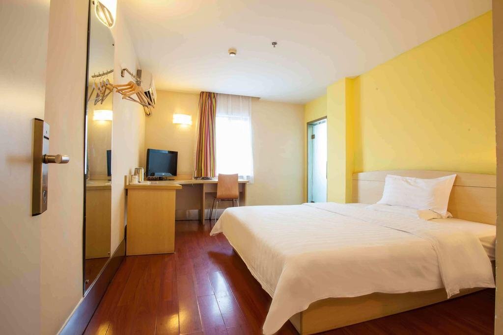 Тайчжоу: 7Days Inn Middle Chang'an Banqiao Zheng Former Residence
