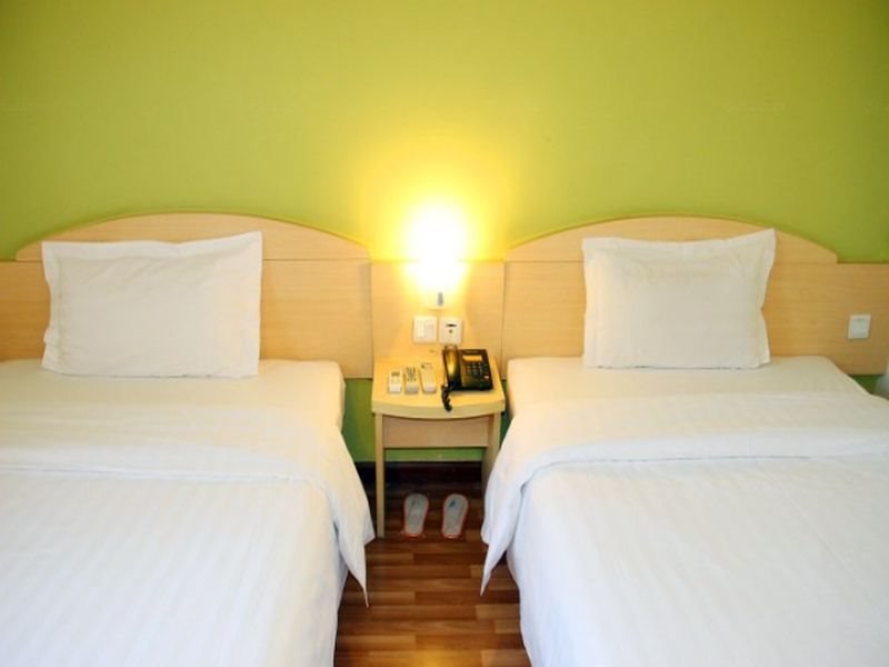 Гуйян: 7Days Inn Guiyang Jiaxiu Building Branch