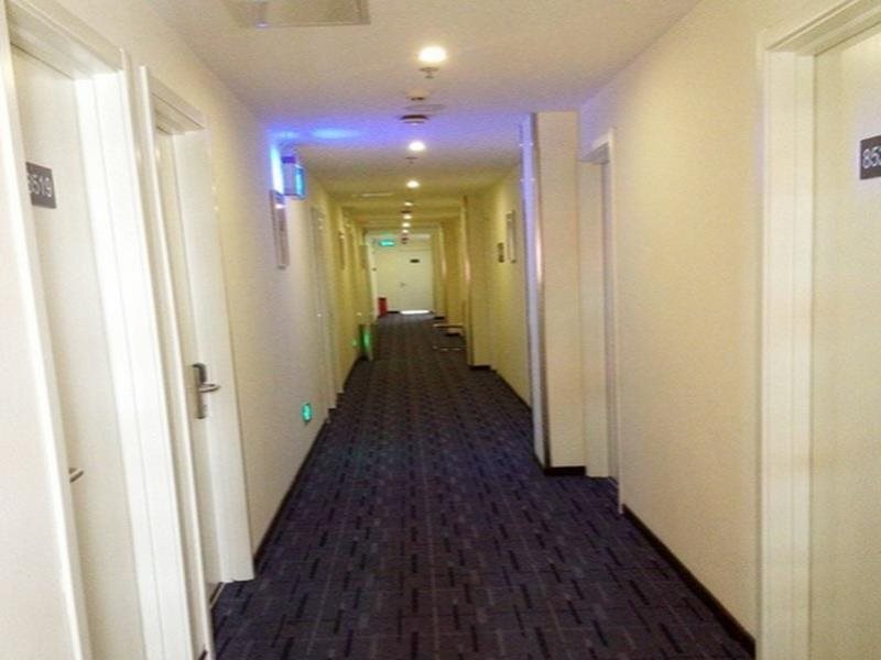 Пекин: 7 Days Inn Beijing Taoranting Subway Branch