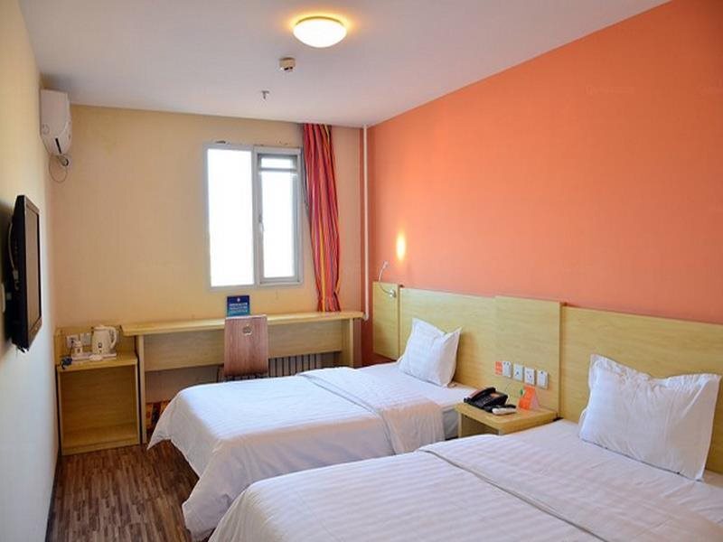 Пекин: 7 Days Inn Beijing Taoranting Subway Branch