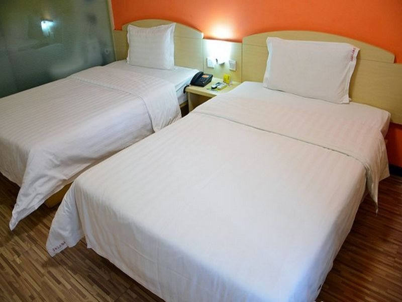 Пекин: 7Days Inn Beijing Songjiazhuang Subway Station