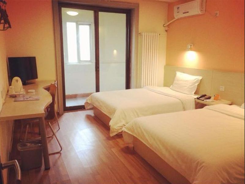 Пекин: 7Days Inn Beijing West Railway Station