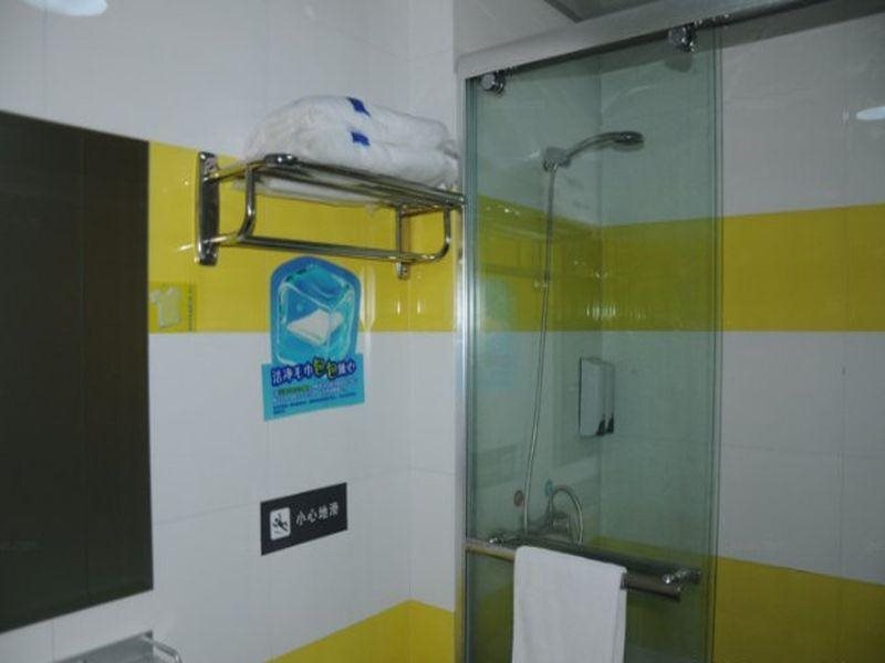 Ханчжоу: 7 Days Inn Hangzhou Wulin Square Airport Shuttle Station Branch