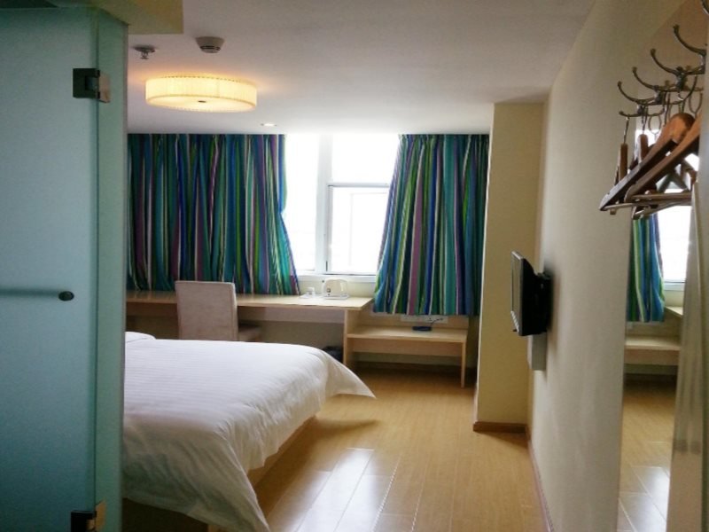 Тайюань: 7 Days Inn Taiyuan Chang Feng Street Wal Mart Branch