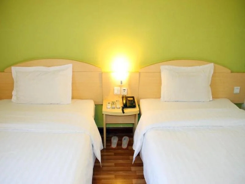 Чжэнчжоу: 7Days Inn Zhengzhou Bishagang Subway Station Branch