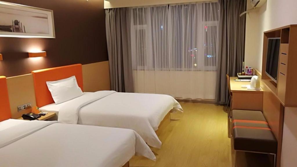 7Days Premium Zhengzhou Jingsan Road Century Lianhua — фото 1