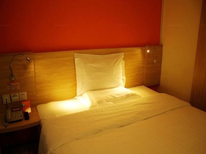 Далянь: 7 Days Inn Dalian Xinghai Plaza Xian Road Railway Station Branch