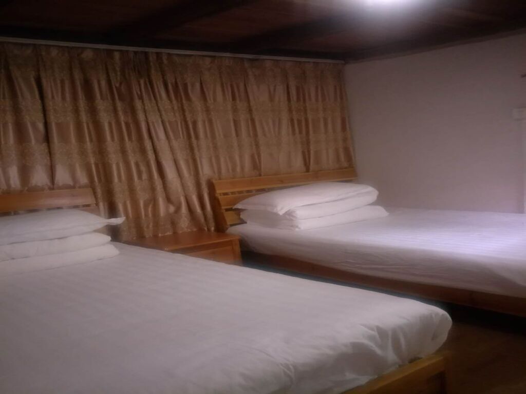Жангжоу: Nanjing Tulou Qingdelou Inn