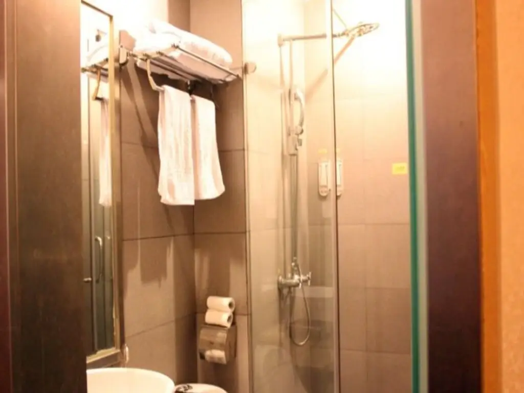 Иу: Yiwu Ou Jiang Hotel