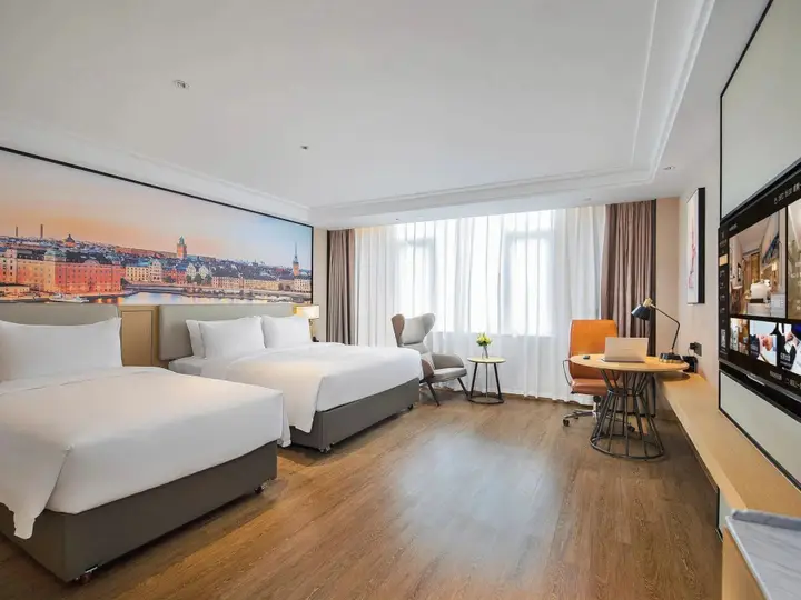 Шэньчжэнь: Vienna Hotel (Shenzhen Shiyan Shilong Community)