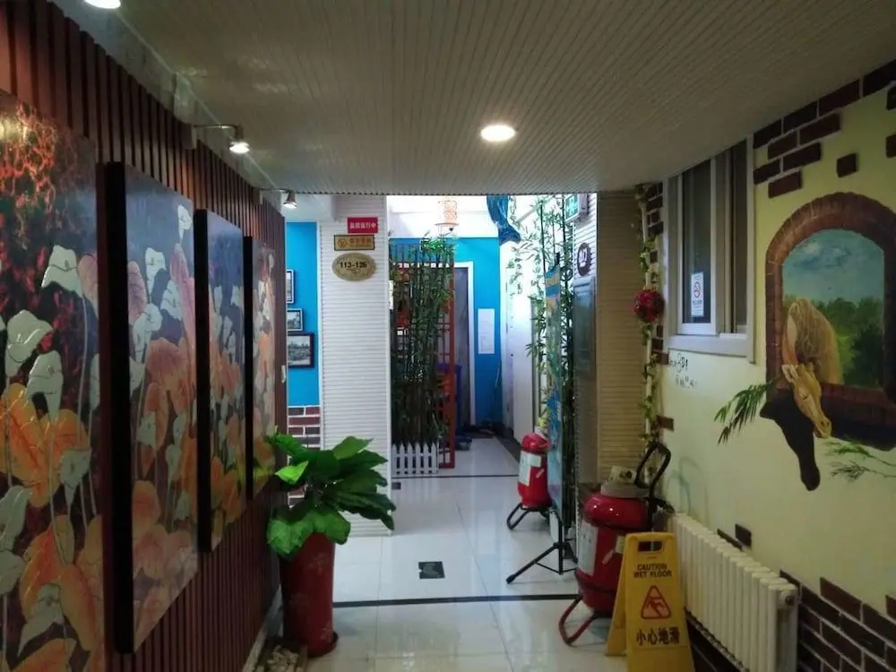 Циндао: Qingdao Haibianke Hostel