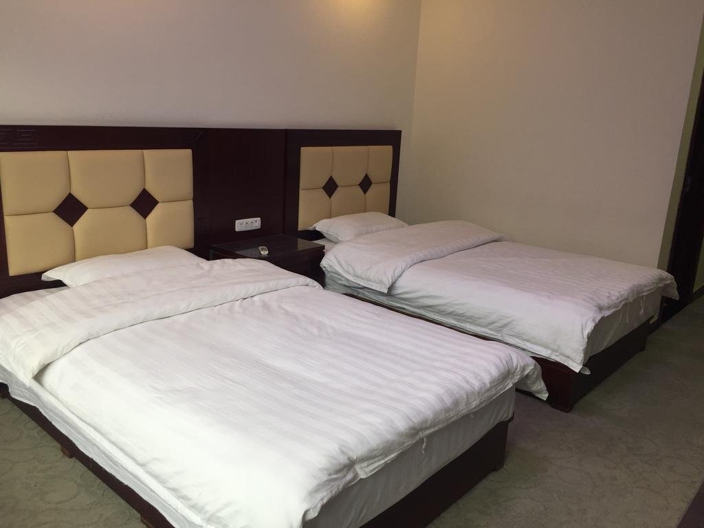 Wutaishan Hexin Inn — фото 1