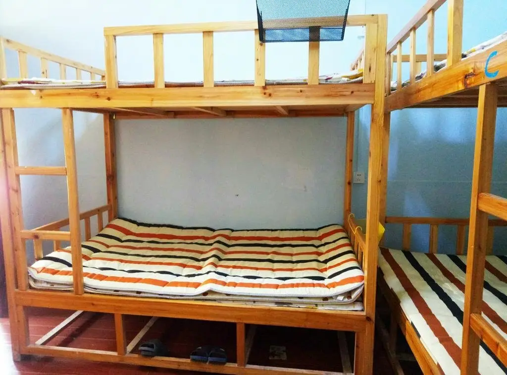 Жангжоу: Nanjing Tulou Muyu Yangguang International Youth Hostel
