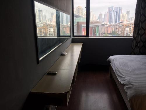 Shenzhen Style Apartment Hotel — фото 1