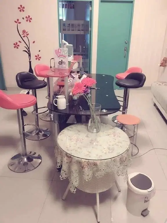 Шэньчжэнь: 8090 Youth Hostel